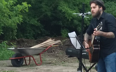 14. Juli: Engst und Querbeet spielen live zum Sommerfest im Gutsgarten