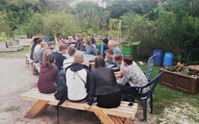 Plenumstreffen im Gutsgarten–alle zwei Wochen